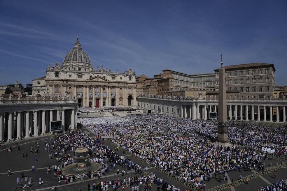 A Praça de São Pedro, no Vaticano — Foto: AP Photo