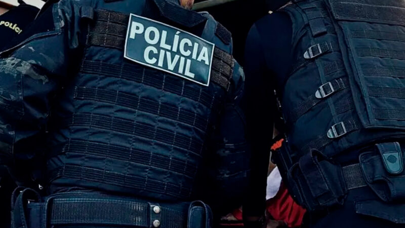 Condenado por abusar dos filhos, homem é preso em Arapiraca Conhecido na cidade por atuar como contador, o condenado foi responsabilizado pelos abusos cometidos contra a filha, então com 10 anos, e o filho, de 8 anos, à época dos crimes, praticados em 2016.