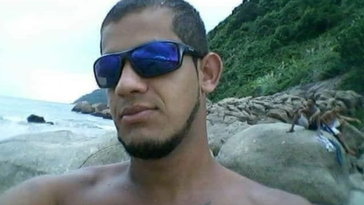 Homem de 35 anos é internado contra a vontade e morre em clínica de SP Homem de 35 anos morreu durante tentativa de internação involuntária em clínica de reabilitação no interior de SP; causa da morte foi asfixia.