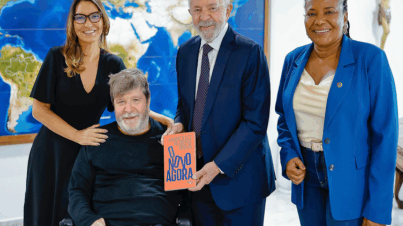 Marcelo Paiva é recebido por Lula, Janja e Margareth Menezes Autor de “Ainda Estou Aqui” visitou a capital e foi homenageado por sua contribuição à cultura e à memória histórica brasileira.